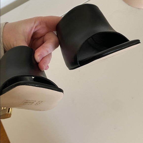 NWOB Cult Gaia Astaea Sandals Women's Black Open Toe Slip On bamboo-style - Picture 17 of 17